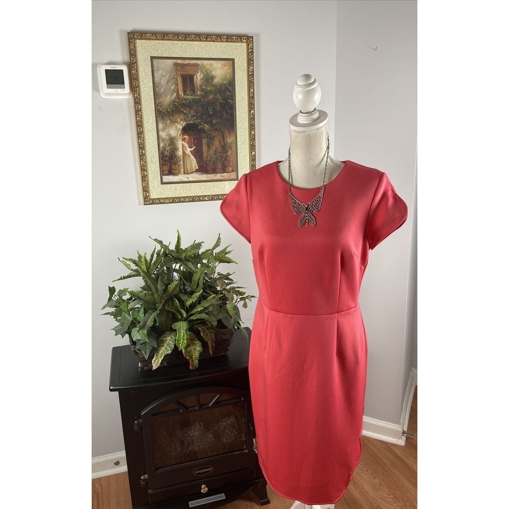 Shelby & Palmer Women Red‎ Casual Dress 8 Short Sleeve Split Hem One Side Sheath